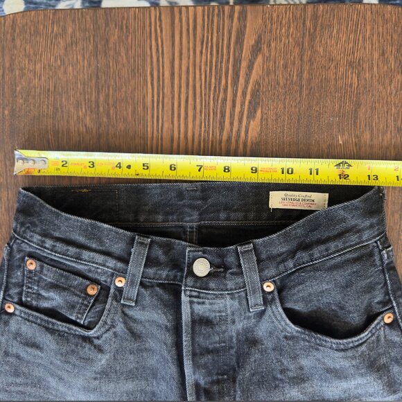 Levi's 501 Premium Jeans - Picture 2 of 4